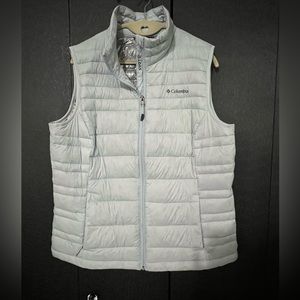 Columbia Puffer Vest Light Blue XL Like New